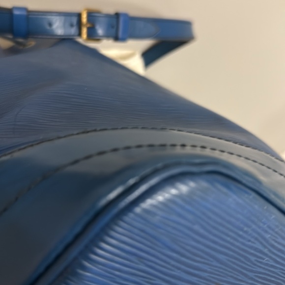 Preloved Louis Vuitton epi Noe GM bucket bag - Picture 8 of 16